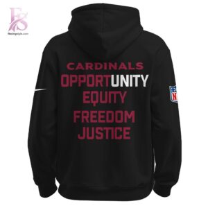 The Arizona Cardinals Inspire Change Hoodie offers a balanced mix of style and versatility.