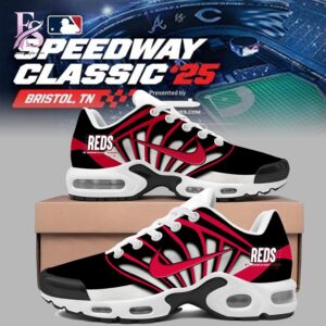 The Cincinnati Reds Speedway Classic Shoes is designed to fit effortlessly into everyday style.