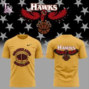 The Hawks Outkast Collection Sweatshirt is designed to fit effortlessly into everyday style.