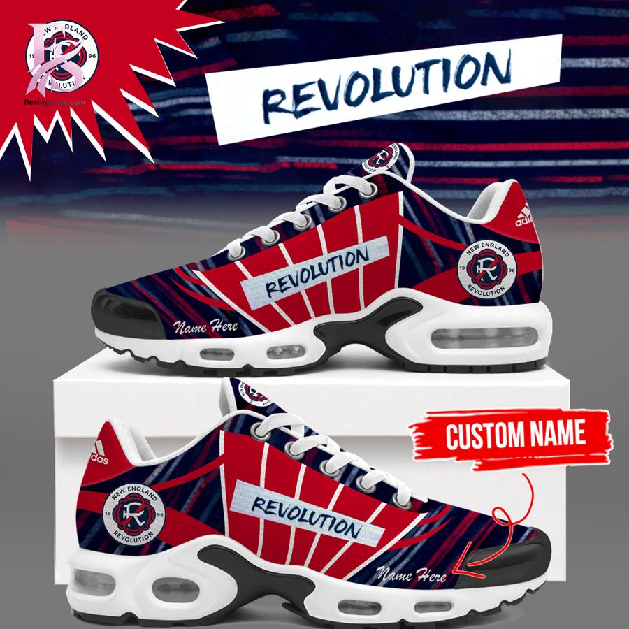 The New England Revolution Soccer Air Max TN Shoes is designed to fit effortlessly into everyday style.
