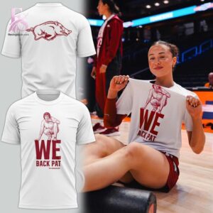 The Arkansas Razorbacks Basketball We Back Pat Hoodie 4 keeps your look clean and comfortable.