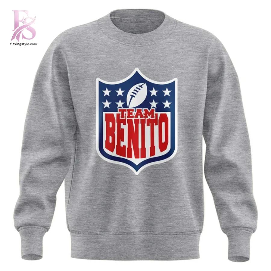 Easy to wear, the Bad Bunny x Super Bowl Team Benito Sweatshirt 2 fits everyday outfits.