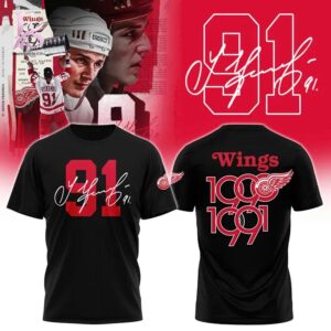 Visual preview of Detroit Red Wings 91 Sergei Fedorov Hoodie 3 suitable for online shopping.