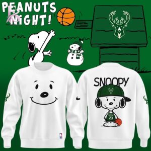 The Milwaukee Bucks Snoopy Sweatshirt is easy to match and easy to enjoy.
