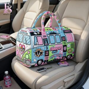 Detailed product image of The Powerpuff Girls Quilted Duffle Bag 1 with eye-catching style and smooth finish.