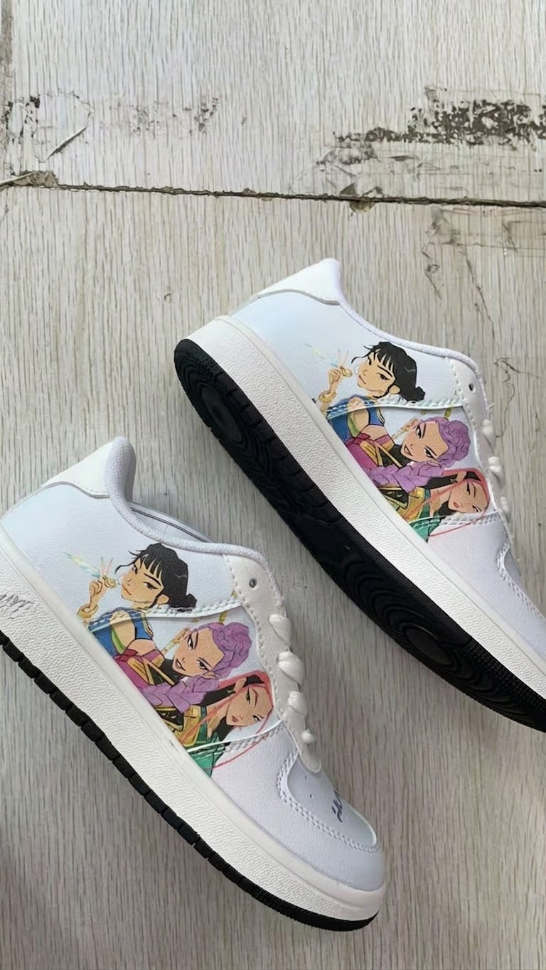 Modern fashion clothing displayed in shoes2, designed for comfort, versatility, and effortless everyday style.