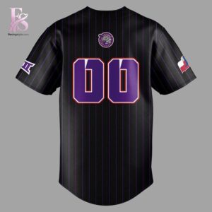 Everyday wardrobe essential presented in TCU Horned Frogs baseball Ranas Cornudas Uniform Jersey 3 suitable for versatile styling options
